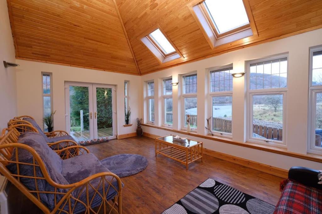Rowan Cottage Highland Retreat Near Fort William スピーン・ブリッジ エクステリア 写真