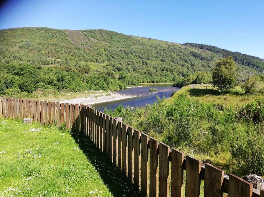 Rowan Cottage Highland Retreat Near Fort William スピーン・ブリッジ エクステリア 写真