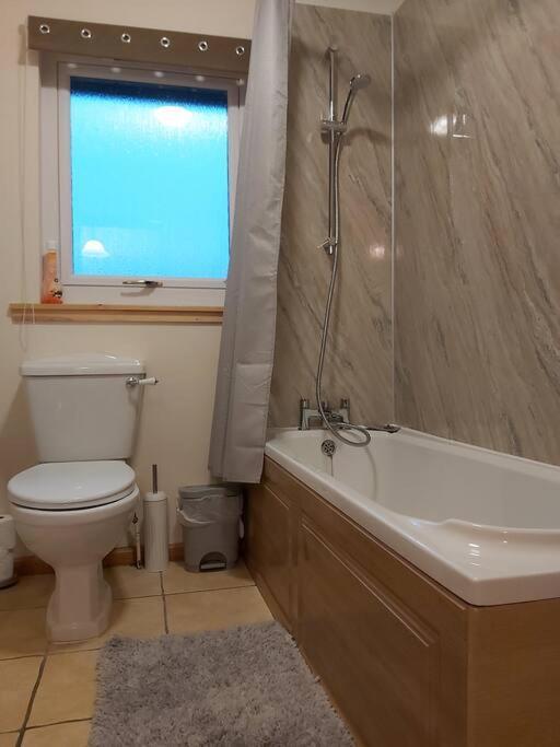 Rowan Cottage Highland Retreat Near Fort William スピーン・ブリッジ エクステリア 写真
